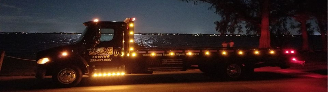 USA Towing company banner