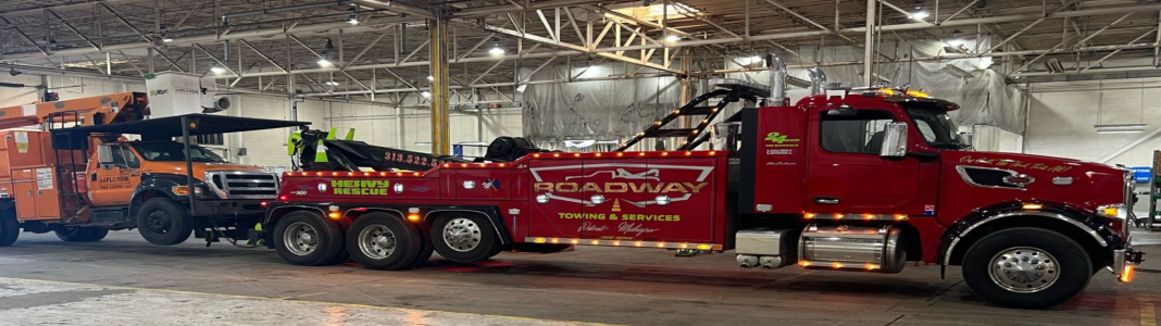 Roadway Towing and Services company banner