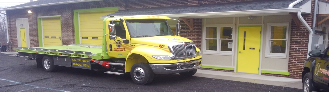 A1 Towing Service company banner
