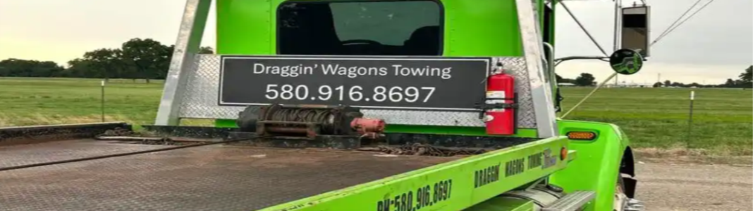 Draggin' Wagons Towing LLC company banner