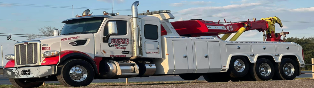 RIVERAS TOWING  company banner
